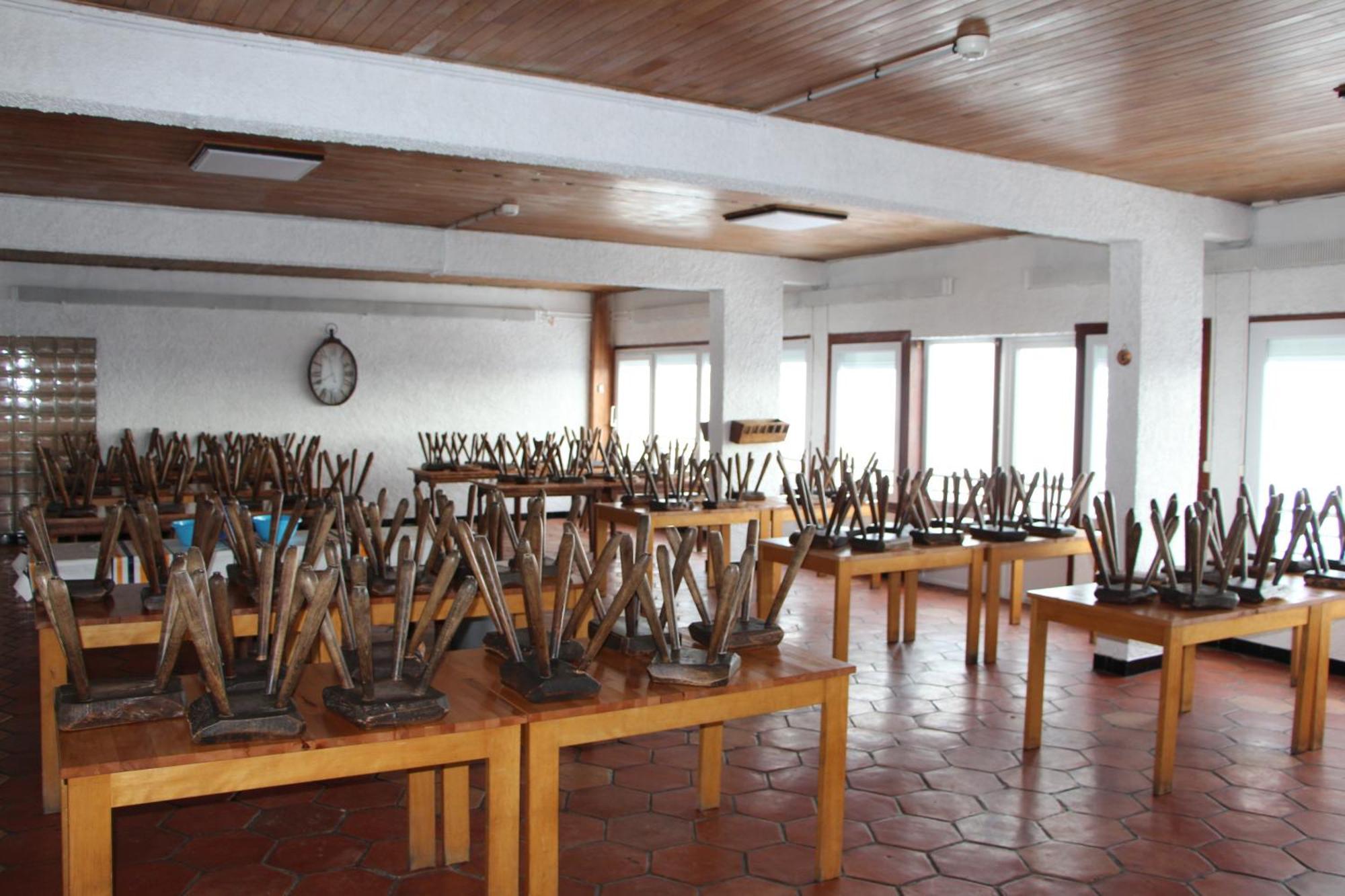 Le Pourquoi Pas Hostel Saint-Lary-Soulan Bagian luar foto